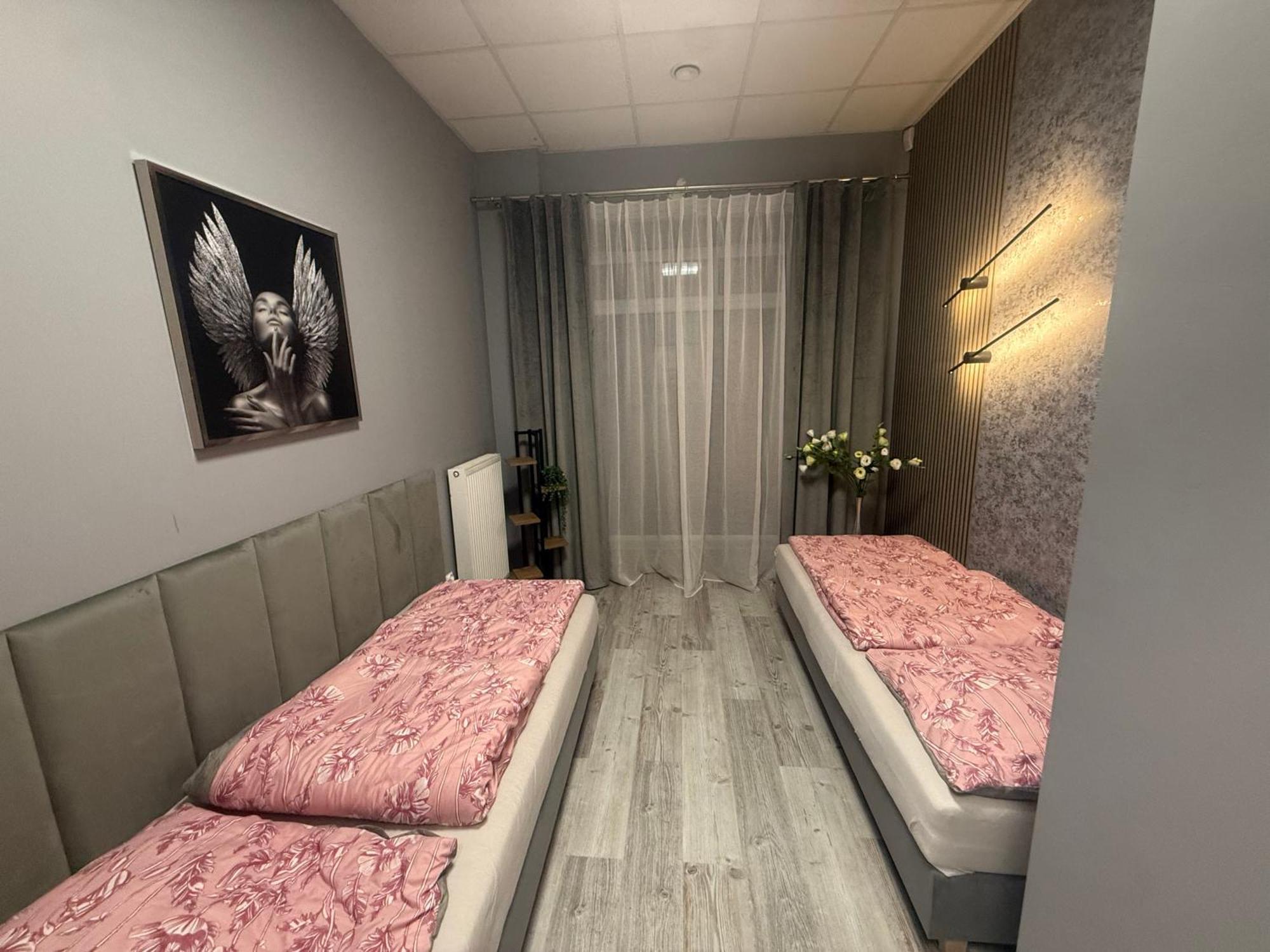 Apartamenty I Pokoje „Pod Jedynka” Константынув-Лодзинский Экстерьер фото